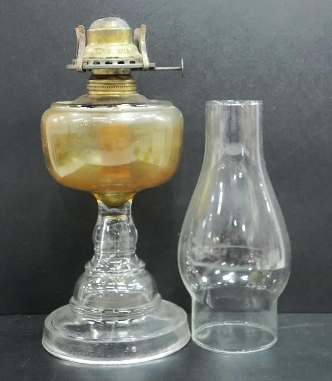 QUEEN MARY GLASS AND BRASS KEROSENE LAMP