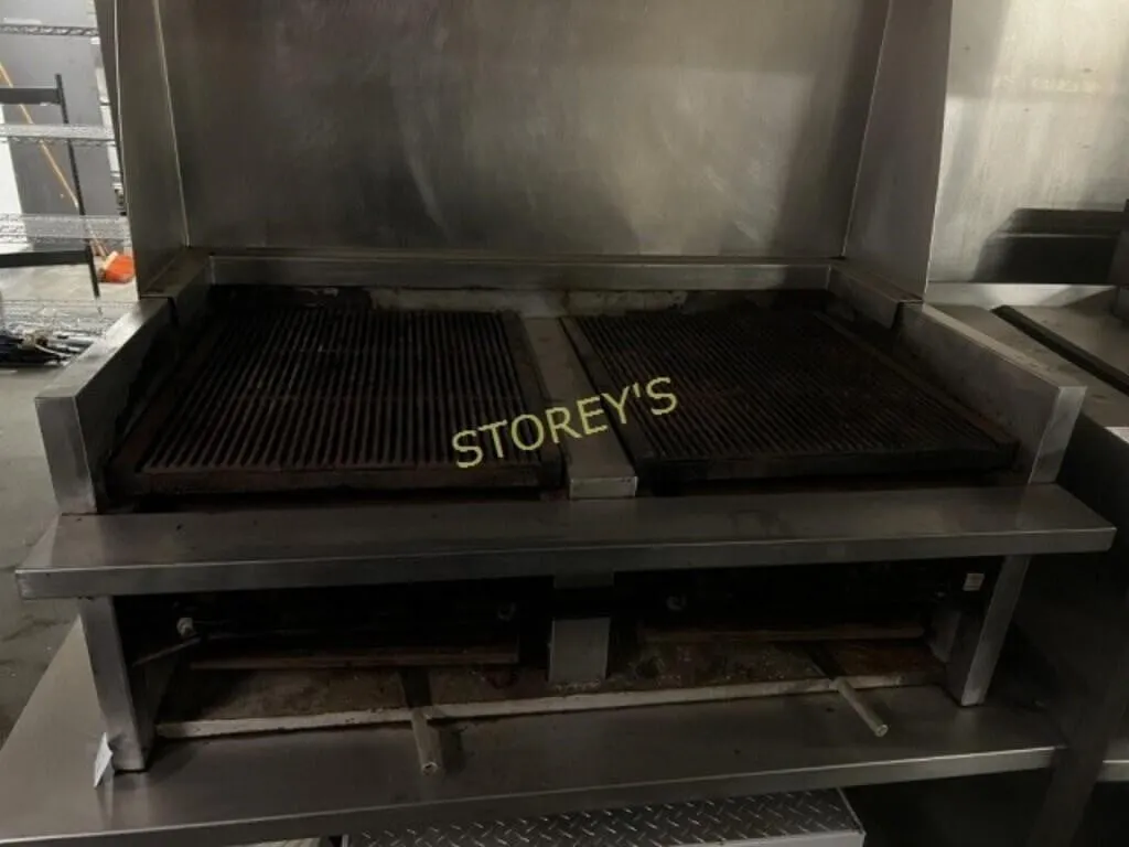 Charbroiler w/ S/S Equip. Stand