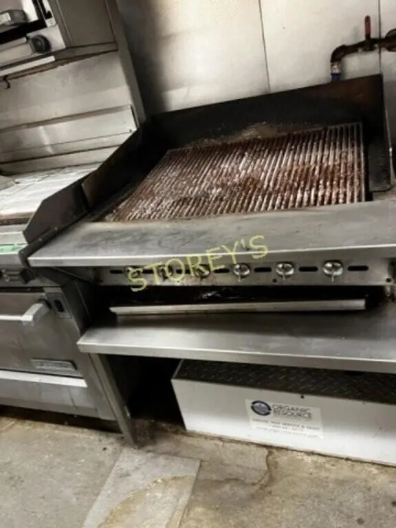 36" Gas Bakers Pride Charbroiler