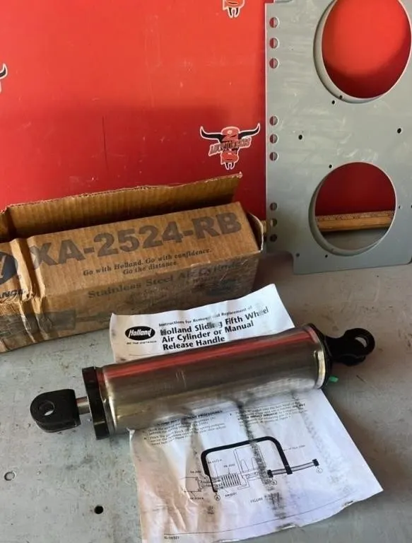 5th Wheel Air Cylinder