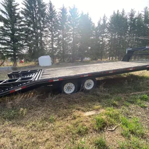 2006 Double A 25 ft. Pin 5th wheel G/N Flat deck trailer, flip down ramps, tandem axle, spare, appro