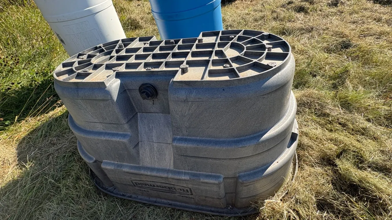 100-gal Water tank