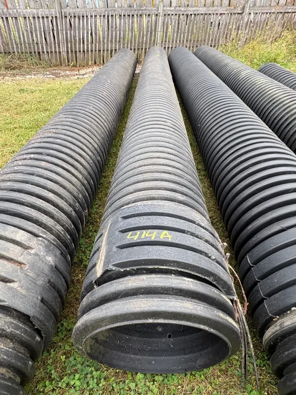 18 inch Inside dia. X 20 ft. black plastic culvert