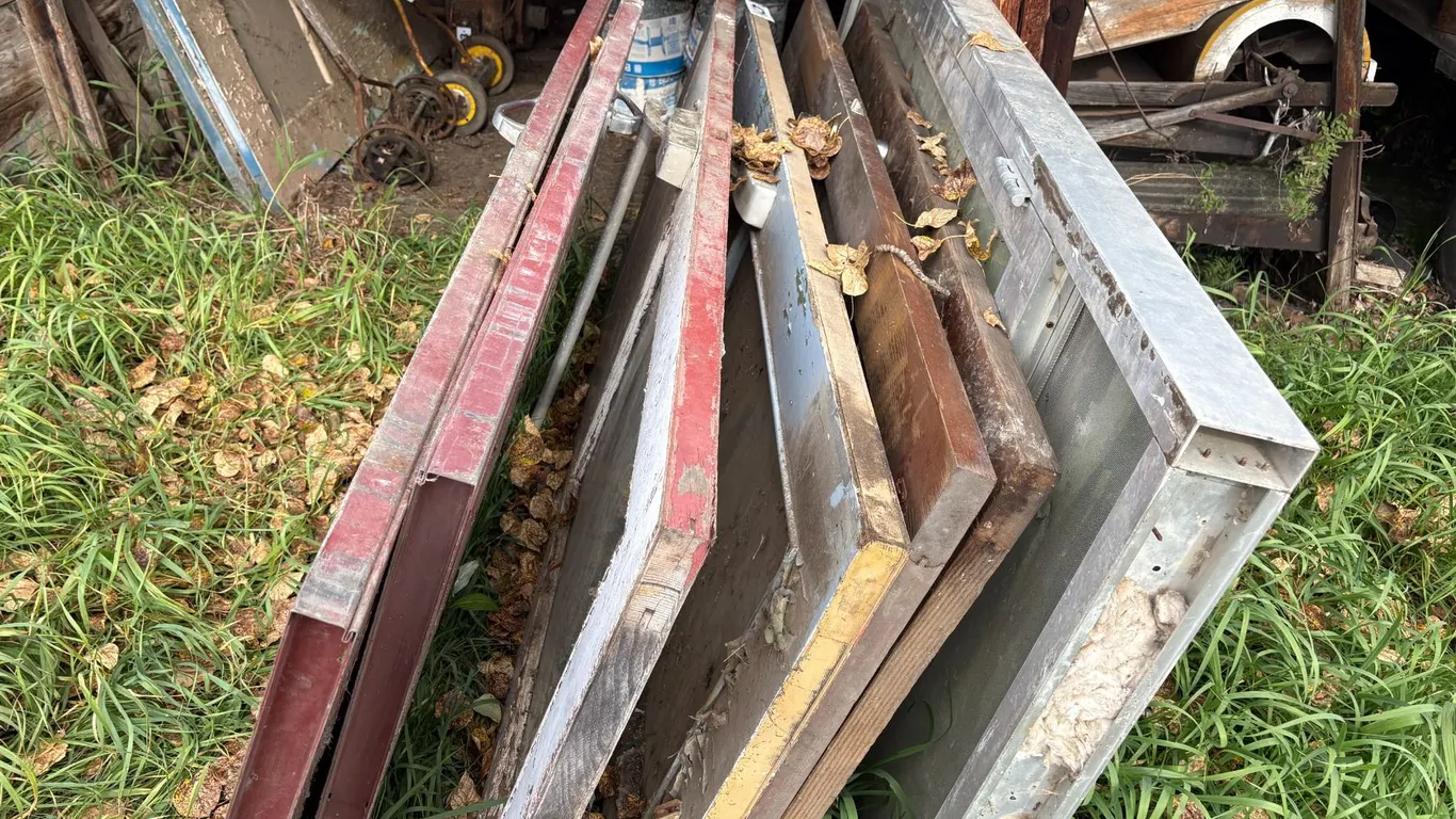 Qty of wood & steel doors
