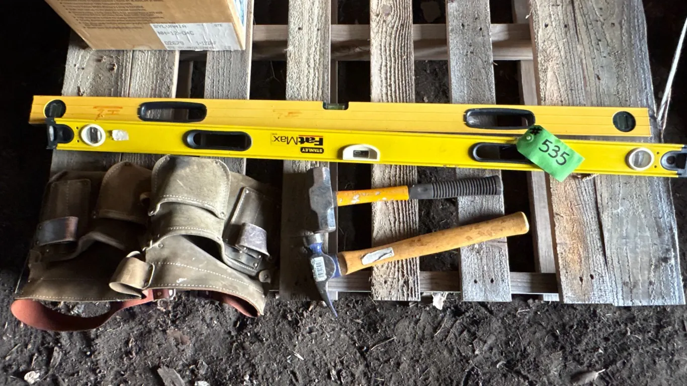 2- Levels, 2- Hammers & pouch