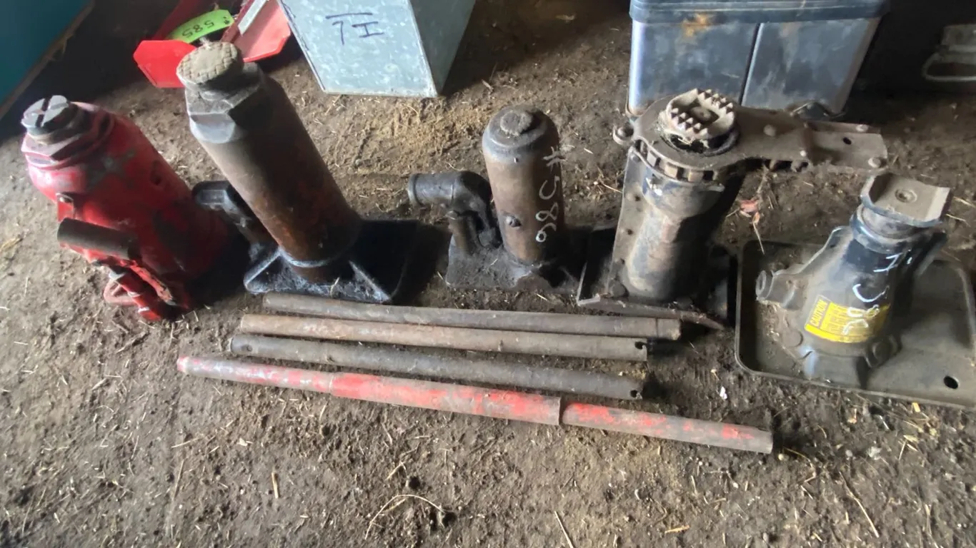 5- Various jacks
