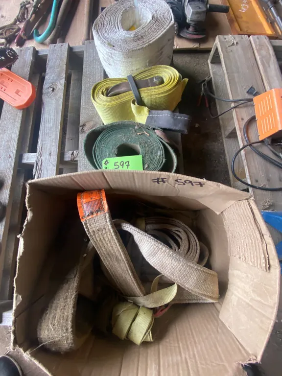 Qty of straps & tie downs
