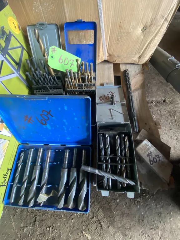 Qty of drill bits