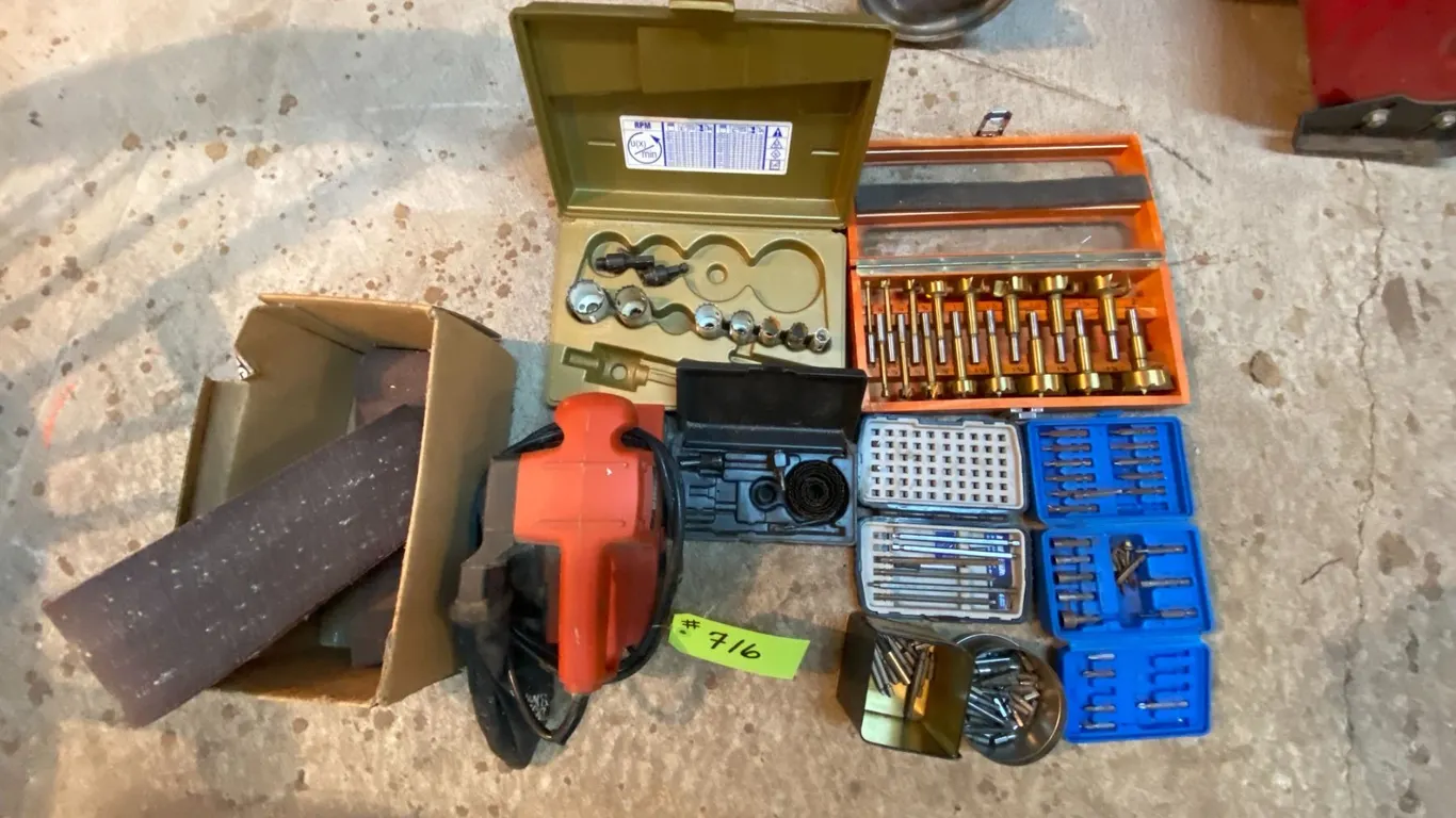 Router bits, hole cut, screw driver sets & sander