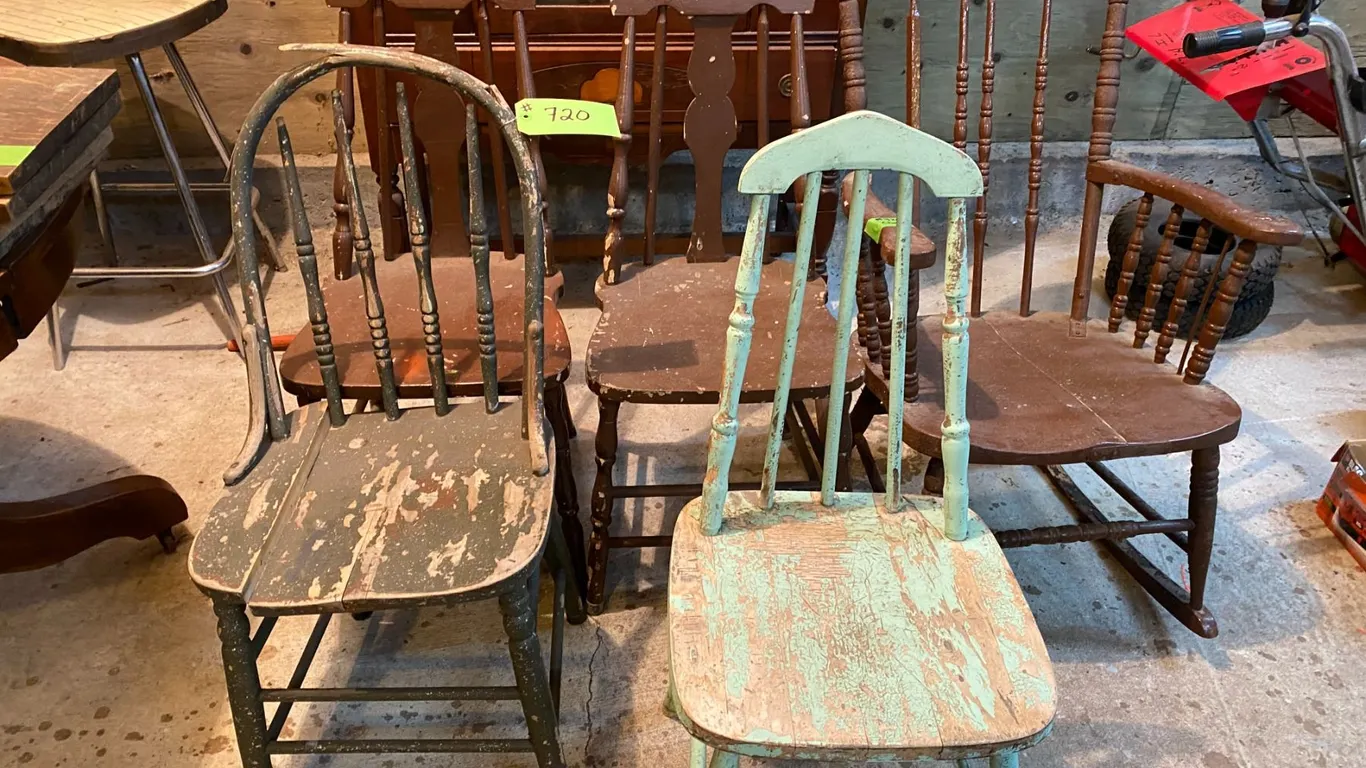 Rocker & 4- chairs