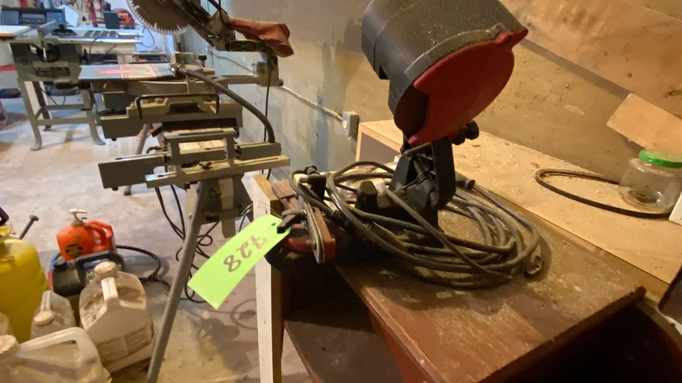 Chain saw sharpener