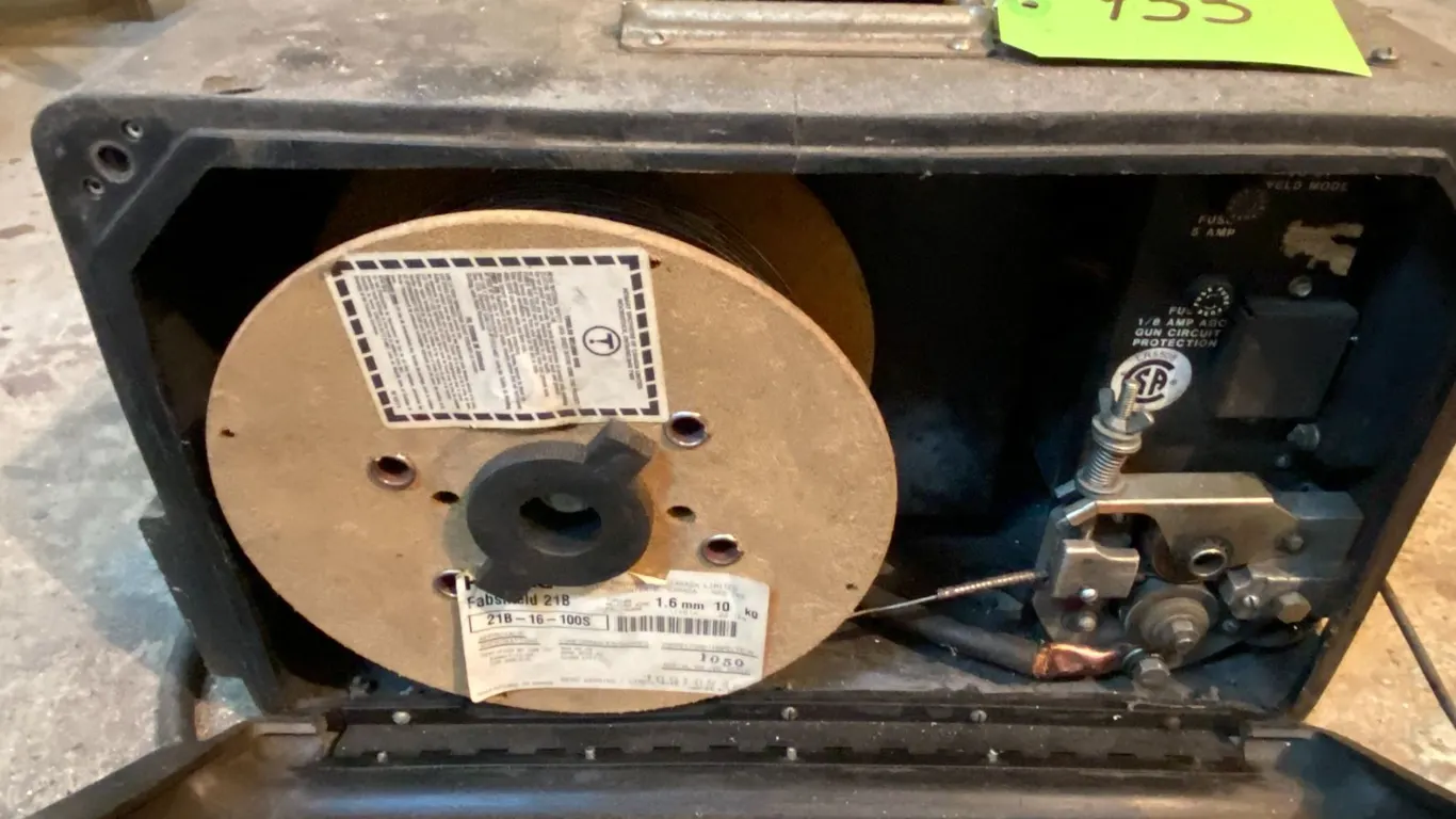 Hobart porta wire welder CC/CV