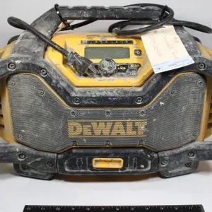DEWALT RADIO
