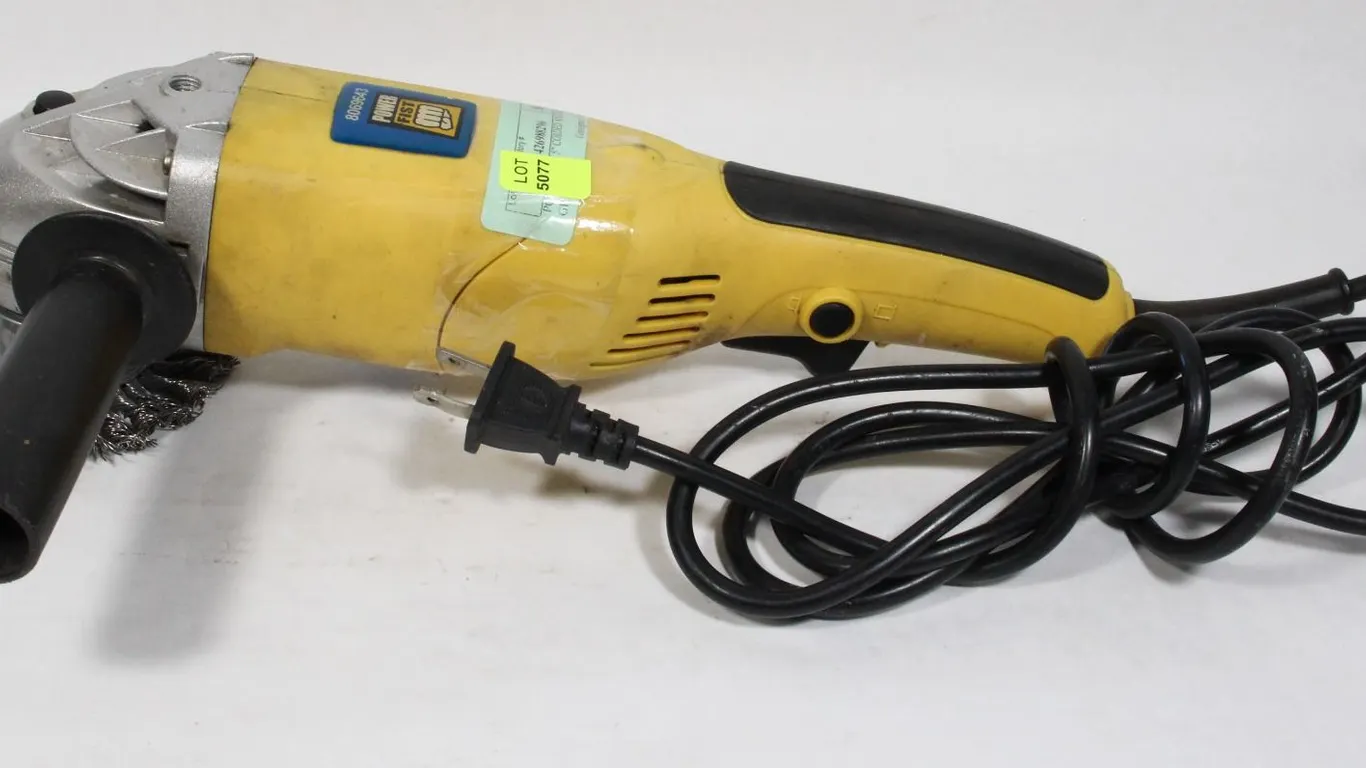 POWER FIST 5" CORDED ANGLE GRINDER