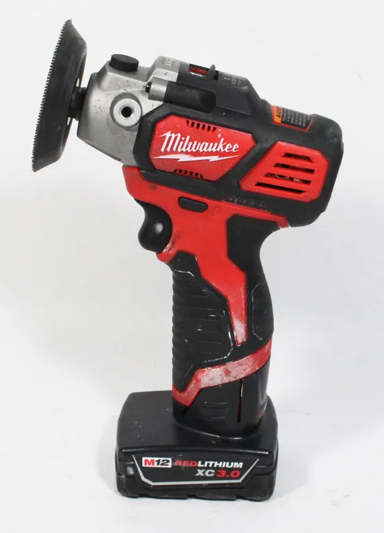 MILWAUKEE 2" SANDER (3" POLISHER) WITH BATTERY