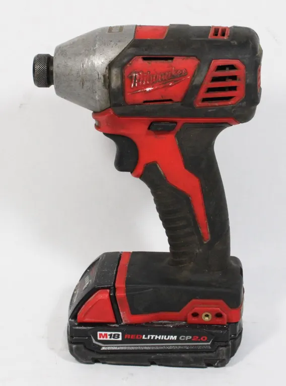 MILWAUKEE 1/4" HEX IMPACT DRIVER WITH BATTERY