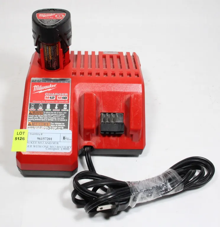 MILWAUKEE M12 AND M18 CHARGER WITH ONE M12 BATTERY