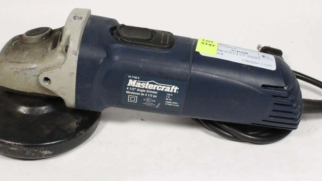 MASTERCRAFT 4 1/2" ANGLE GRINDER
