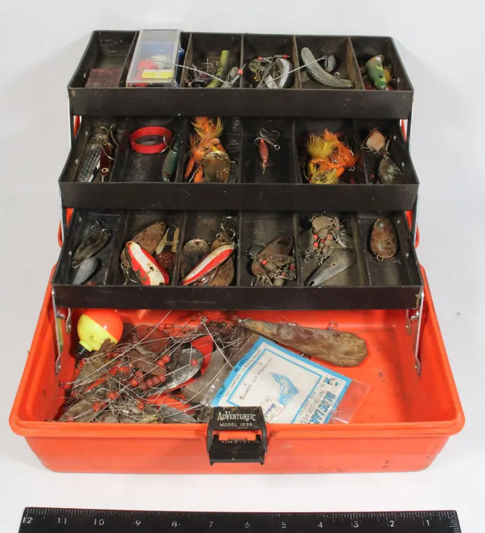 FISHING TACKLE BOX WITH FISHING LURES ETC