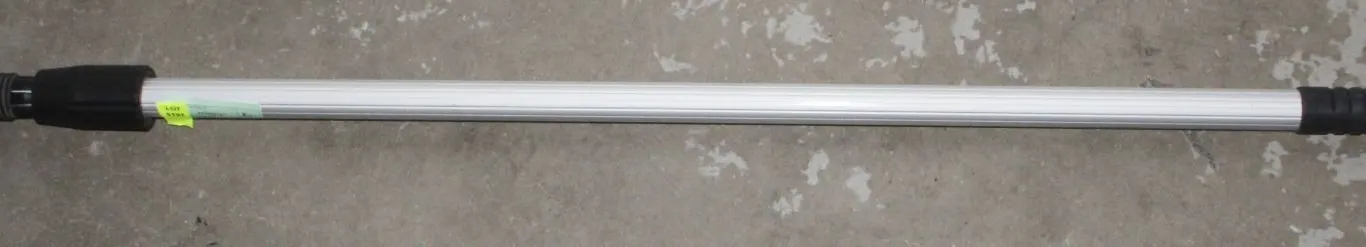 ADJUSTABLE POLE