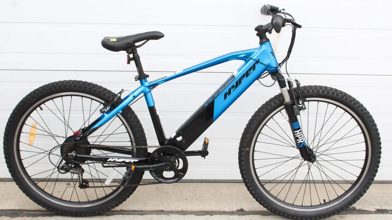 HYPER E-BIKE BLUE AND BLACK