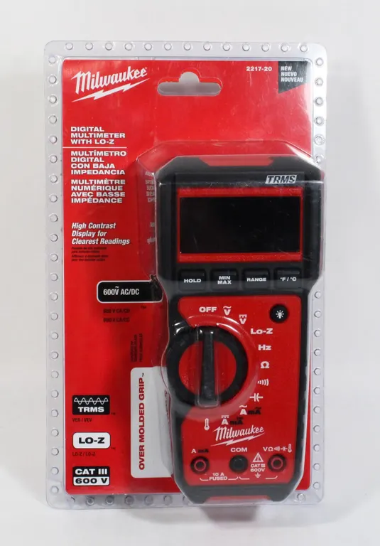 NEW IN PACKAGE MILWAUKEE DIGITAL MULTIMETER