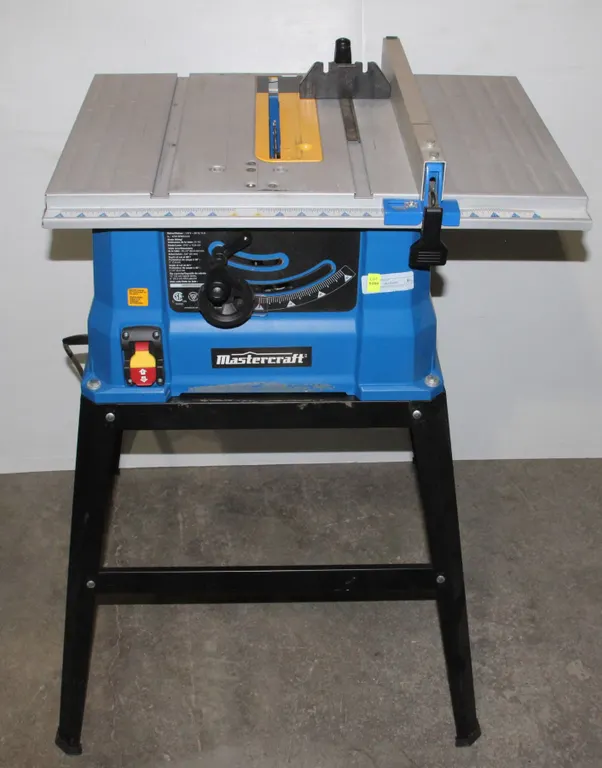MASTERCRAFT TABLE SAW ON STAND