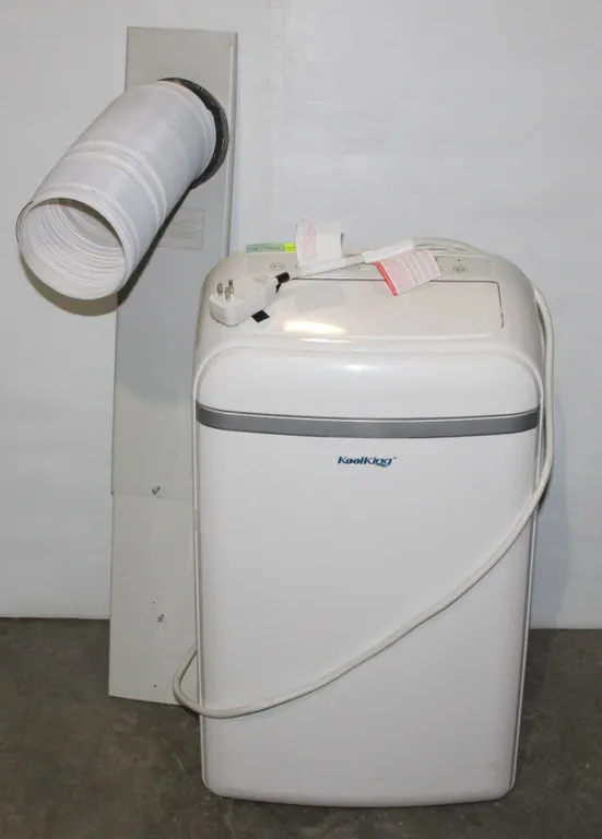 MIDEA PORTABLE AIR CONDITIONER. 14,000 BTU