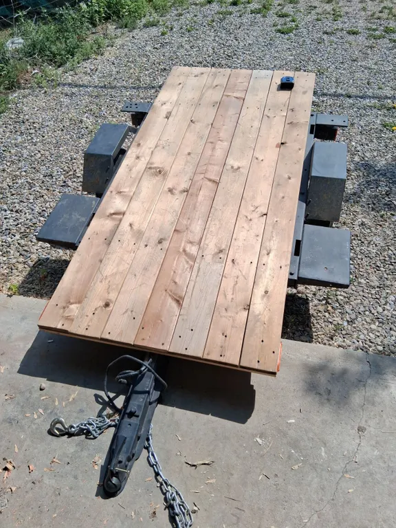 1998 NUWAY UTILITY TRAILER (CONVERTS BACK TO