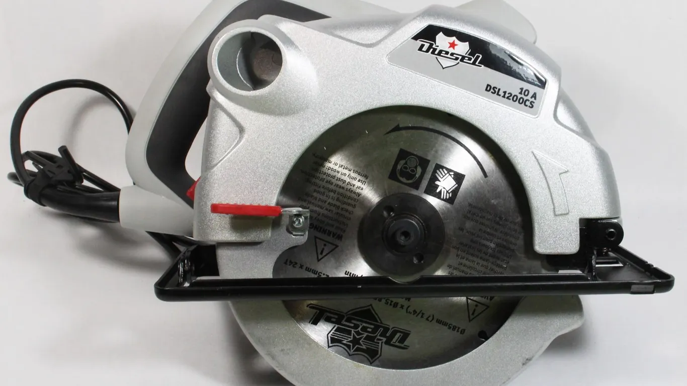 DIESEL 10 A DSL1200CS CIRCULAR SAW