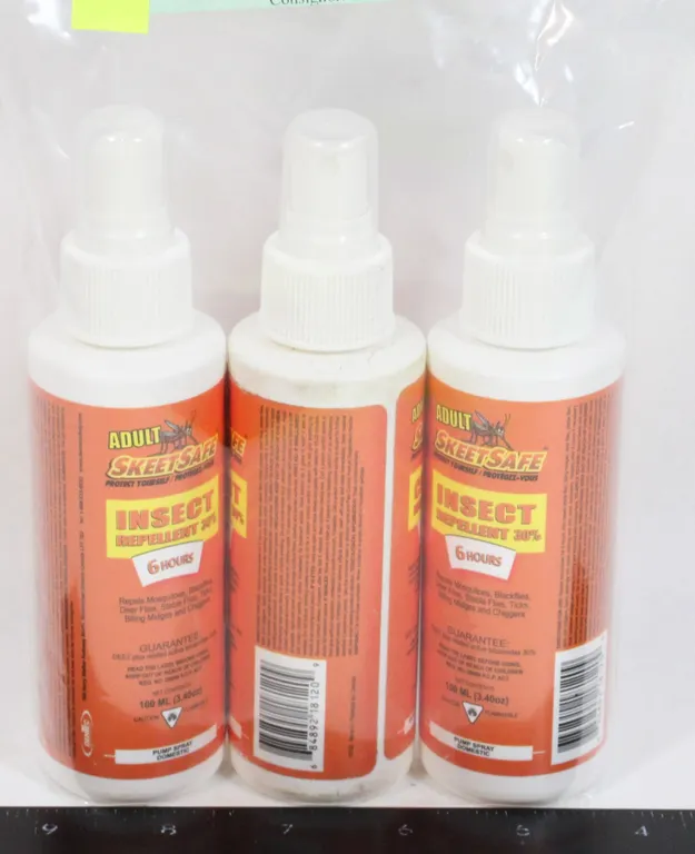 BUNDLE OF INSECT REPELLANT