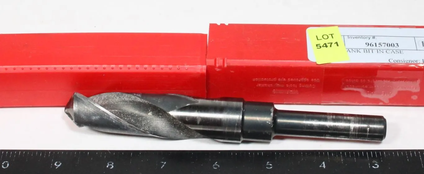 7/8 1/2" SHANK BIT IN CASE