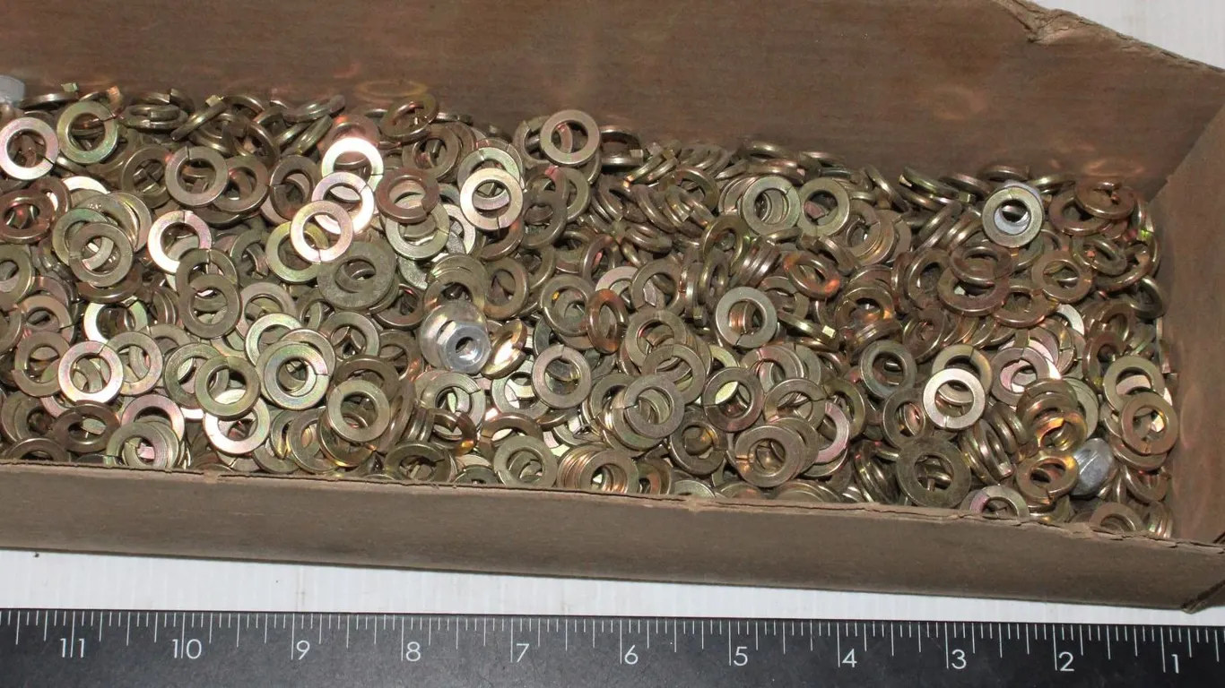 BOX OF SPLIT-RING LOCK BRASS WASHERS