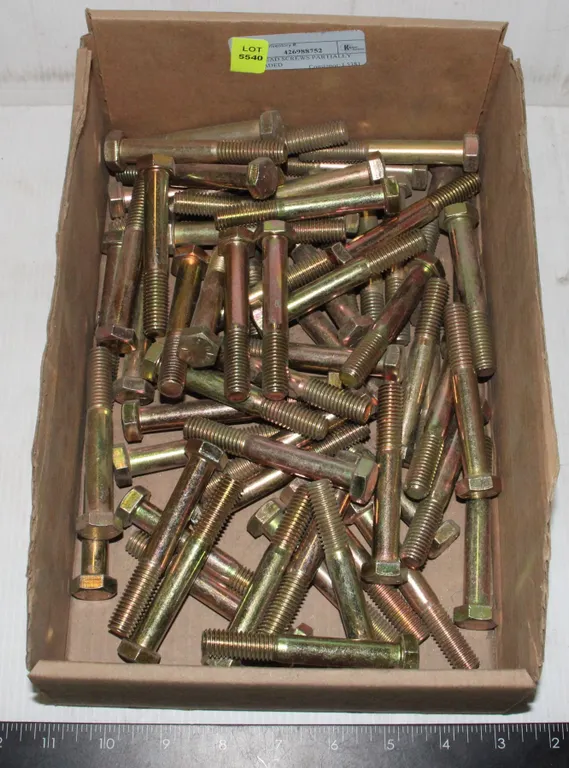 HEX HEAD SCREWS PARTIALLY THREADED