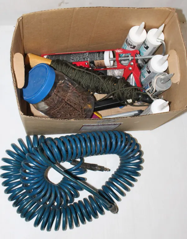 LOT WITH AIR HOSE, SILICONE AND MORE
