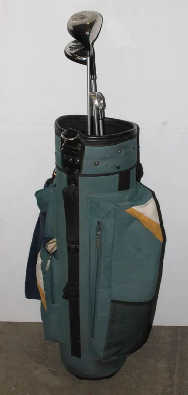 RAMPION GOLF BAG WITH ASHLEY GOLF CLUBS
