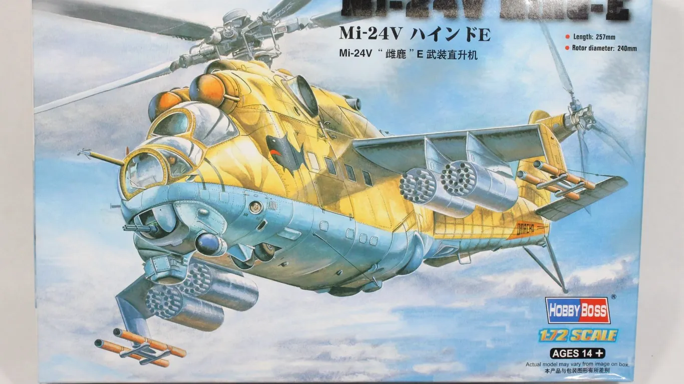 MI-24V HIND-E 1:75 SCALE MODEL KIT