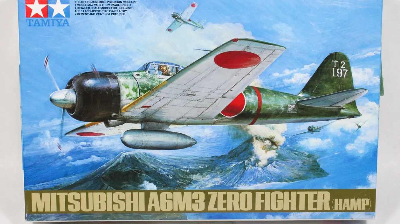MITSUBISHI A6M3 ZERO FIGHTER (HAMP) MODEL KIT