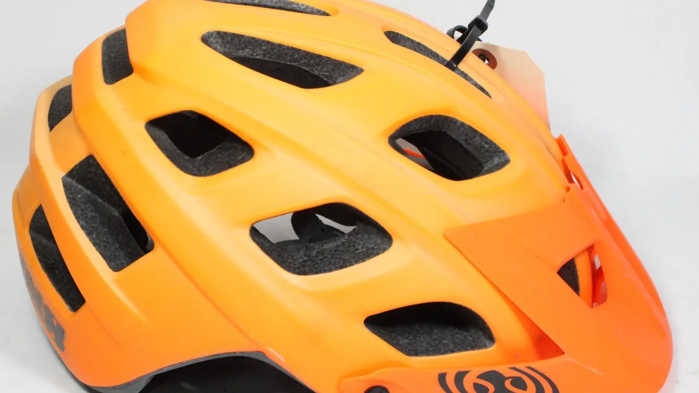 DSS ORANGE BIKE HELMET