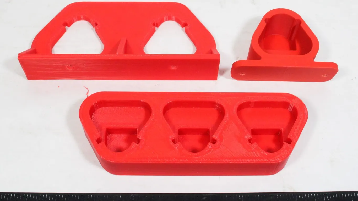 3D PRINTED MILWAUKEE M-12 BATTERY HOLDERS