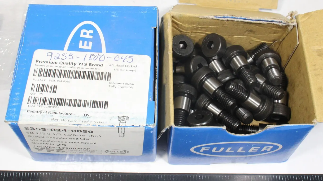 2 PK. 25 SOCKET SHOULDER BOLTS SB 1/2 X 1/2