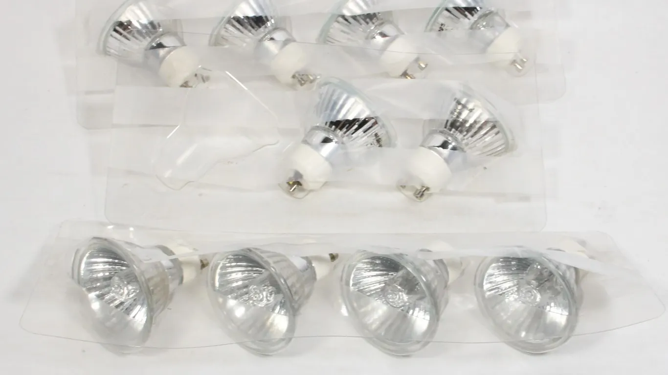 GROUP OF: 10 NEW 12 VOLT, 50 WATT, GU10 BULBS