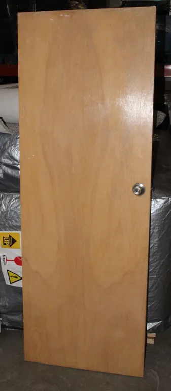 30" INTERIOR DOOR