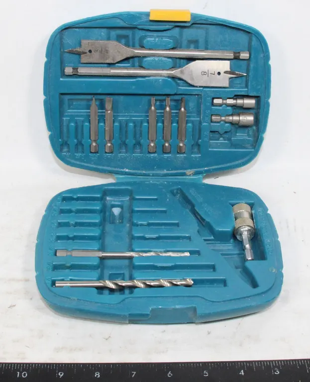 PERFORMANCE TOOL MULTI-USE DRILL & BIT SET