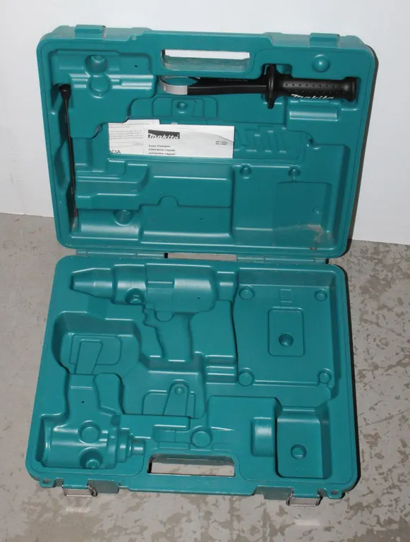 MAKITA TOOL BOX MODEL LXT218X