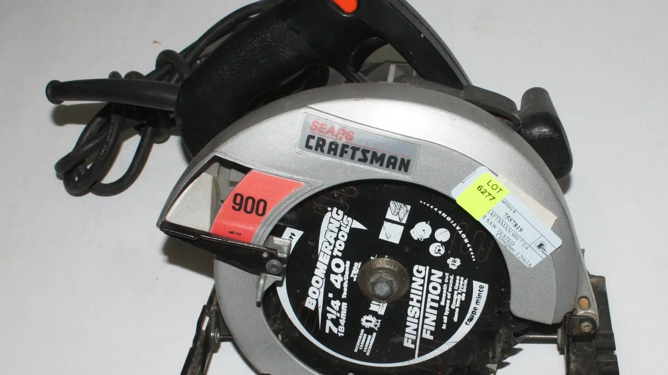 SEARS CRAFTSMAN 900 7 1/4 CIRCULAR SAW TESTED