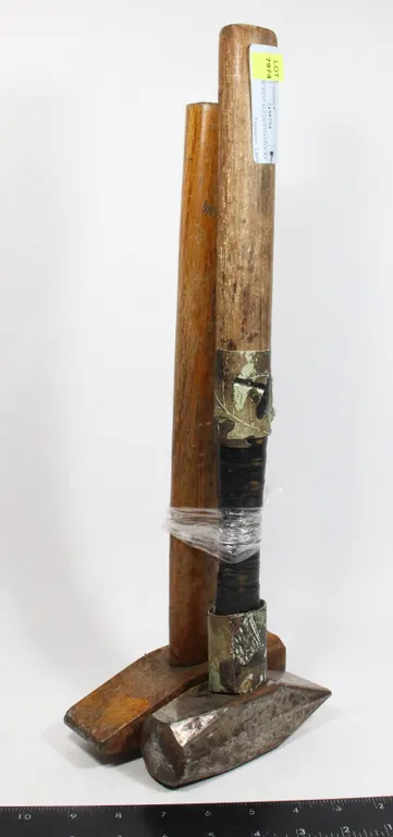 PAIR OF MINI SLEDGEHAMMERS