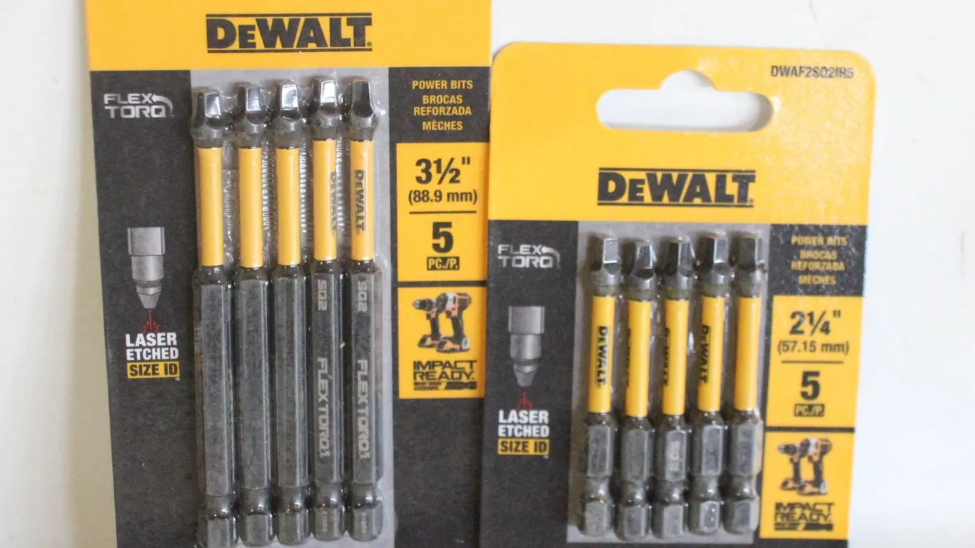2 PACKS OF DEWALT IMPACT SCREWDRIVER BITS