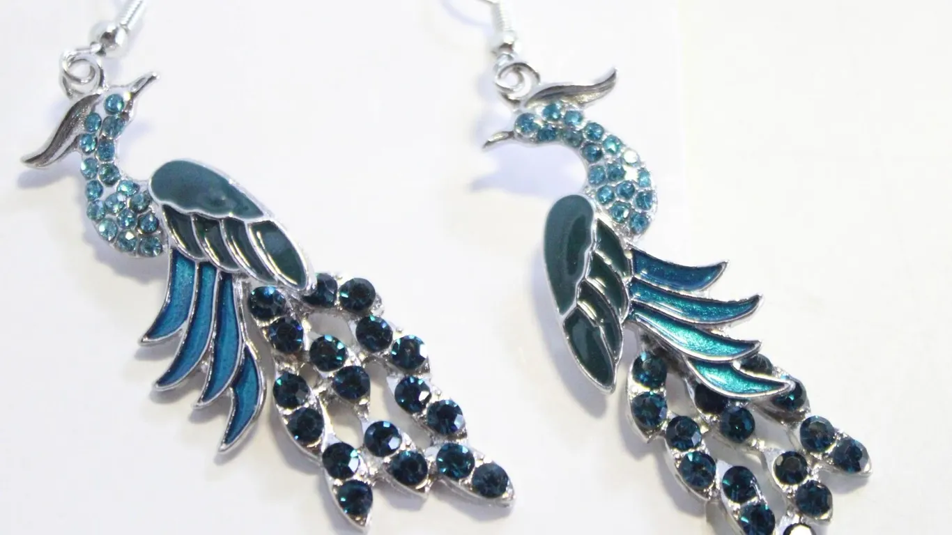 NEW PEACOCK TEAL RHINESTONES ENAMEL