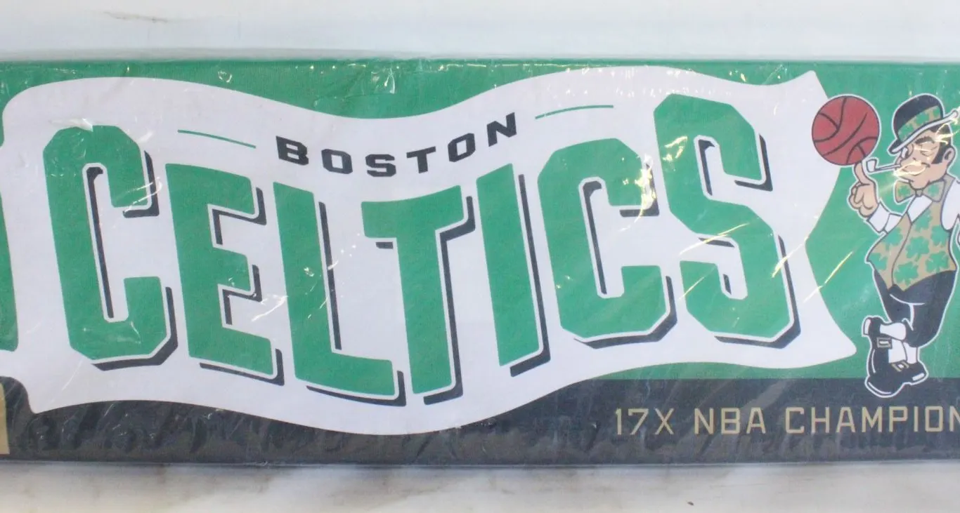 BOSTON CELTICS 25 X 9 IN CANVAS WALL
